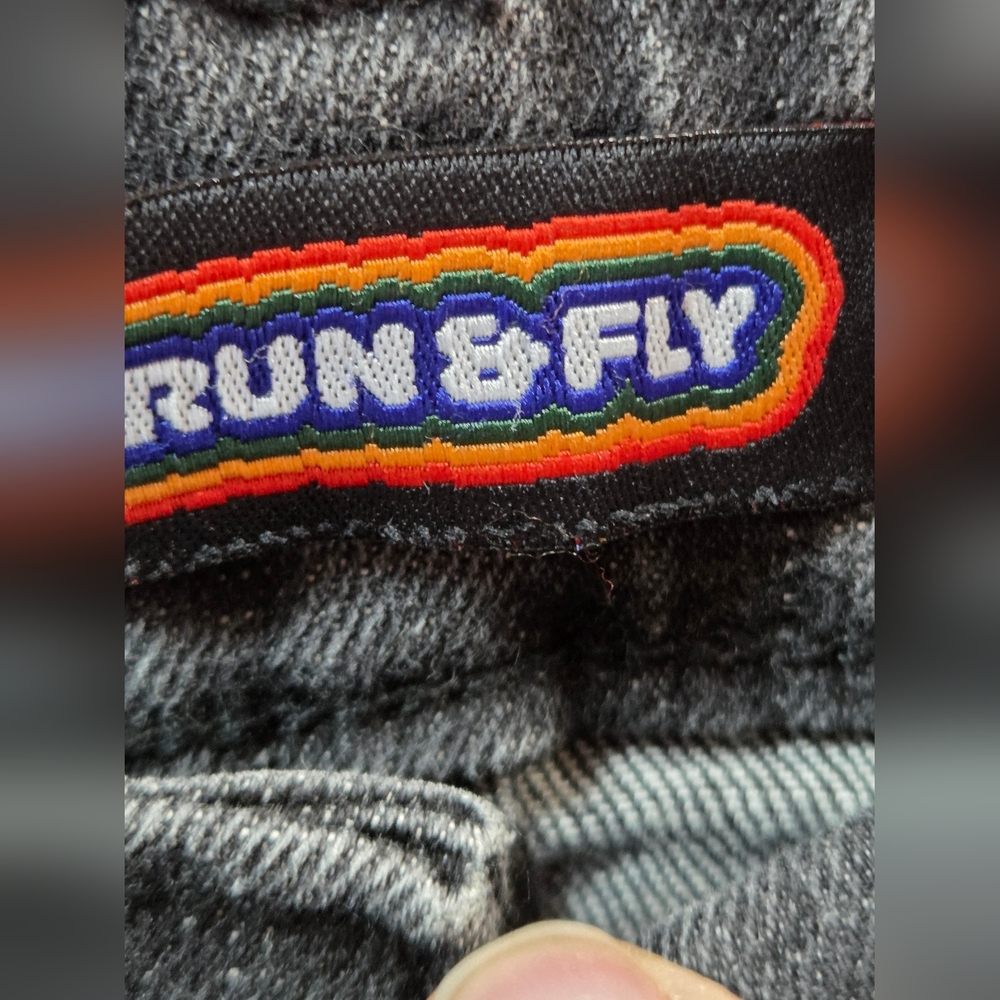 Run & Fly - Picture 4 of 7
